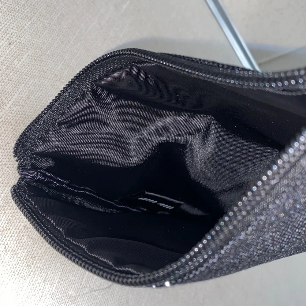 Bobbi Brown Black Cosmetic Makeup Zipper Wristlet‎ Bag